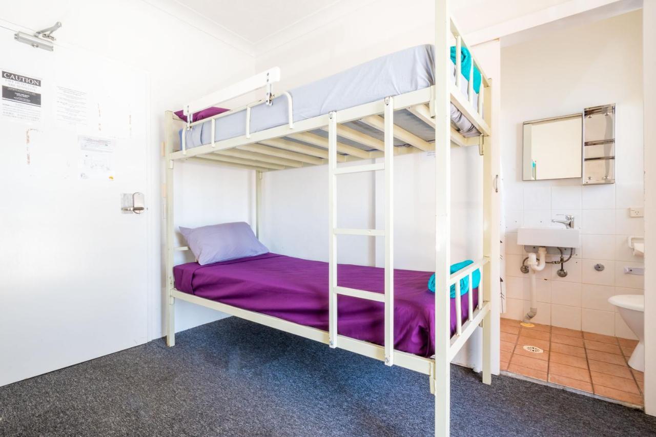 Gold Coast Hostel מראה חיצוני תמונה